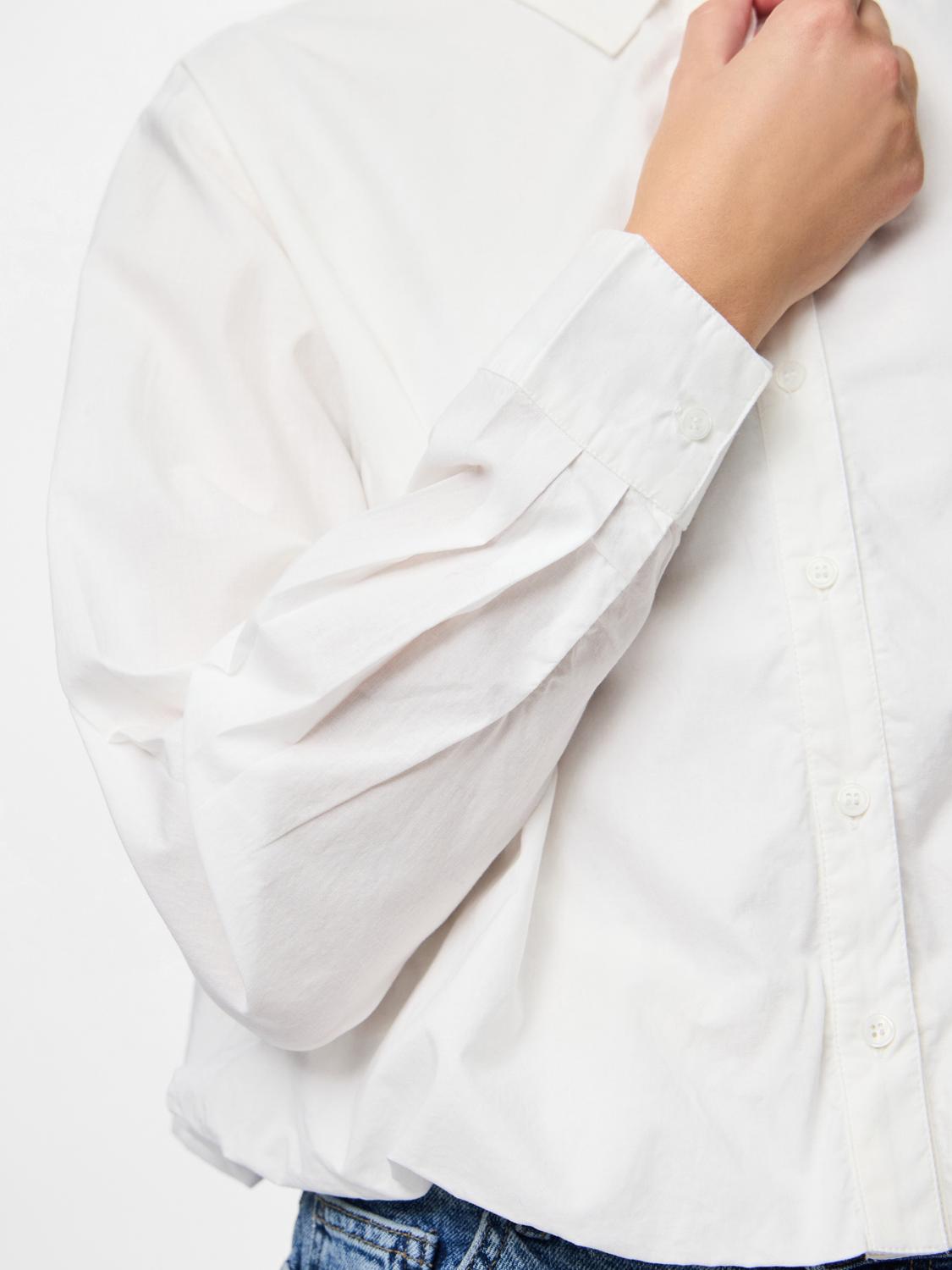 model_shot-detail